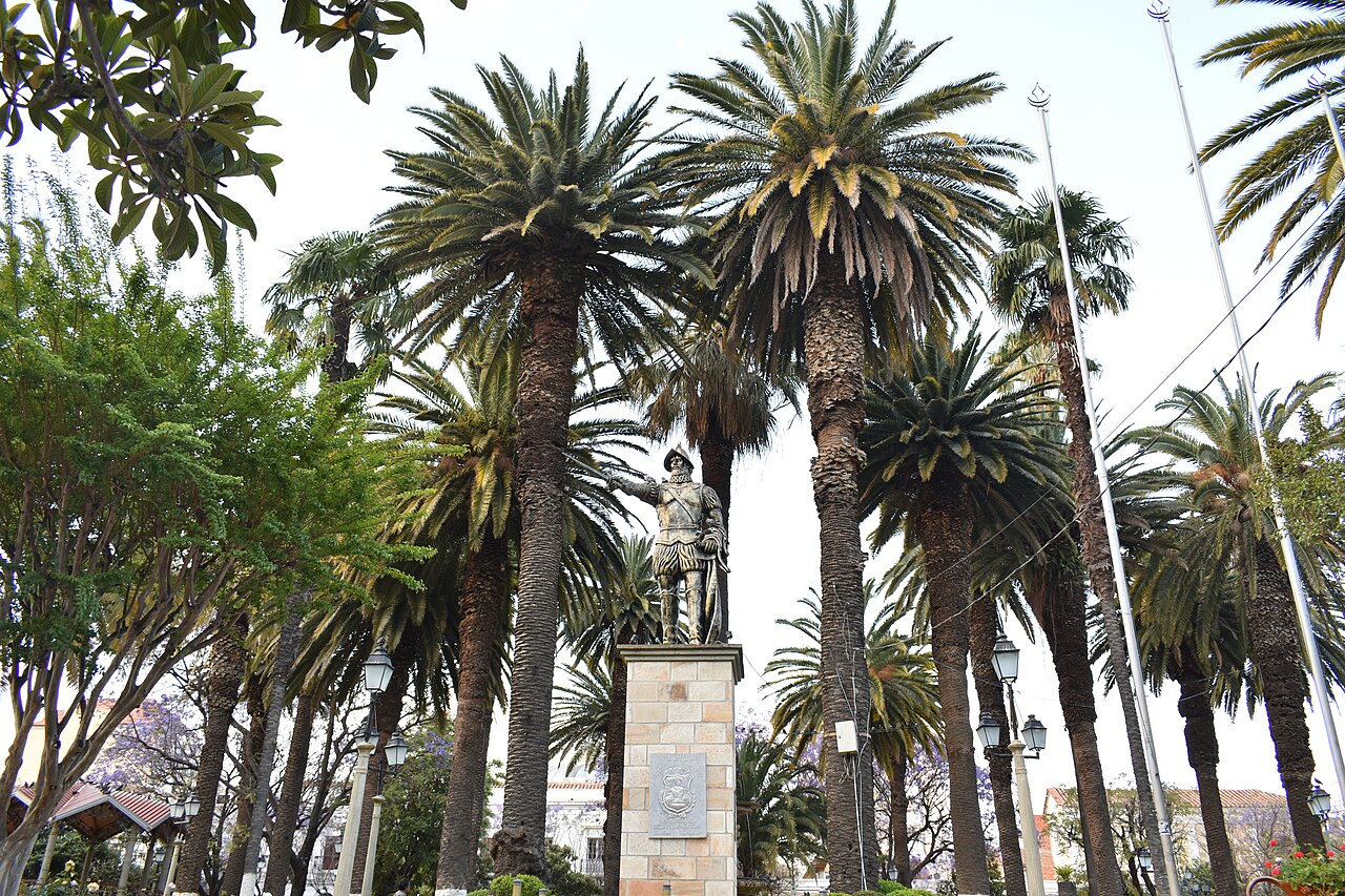 Foto de Plaza Luis de Fuentes (3)