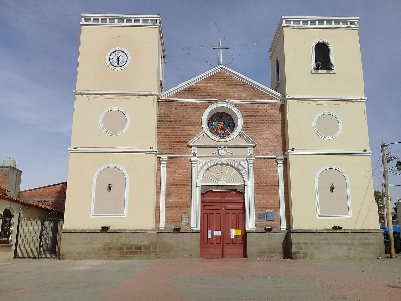 Foto de Plaza e iglesia de San Lorenzo (5)