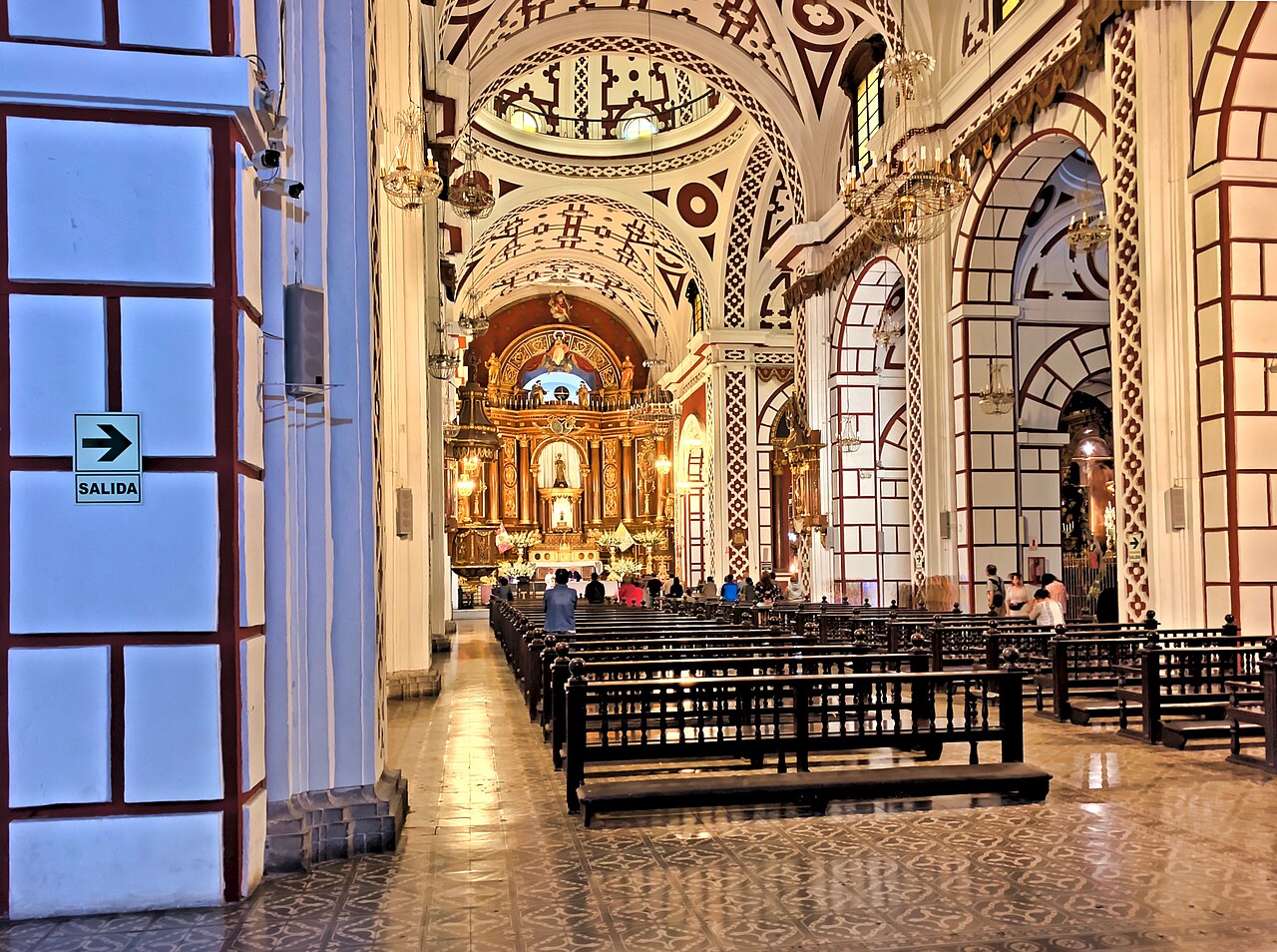 Photo of Basílica y Convento de San Francisco (4)