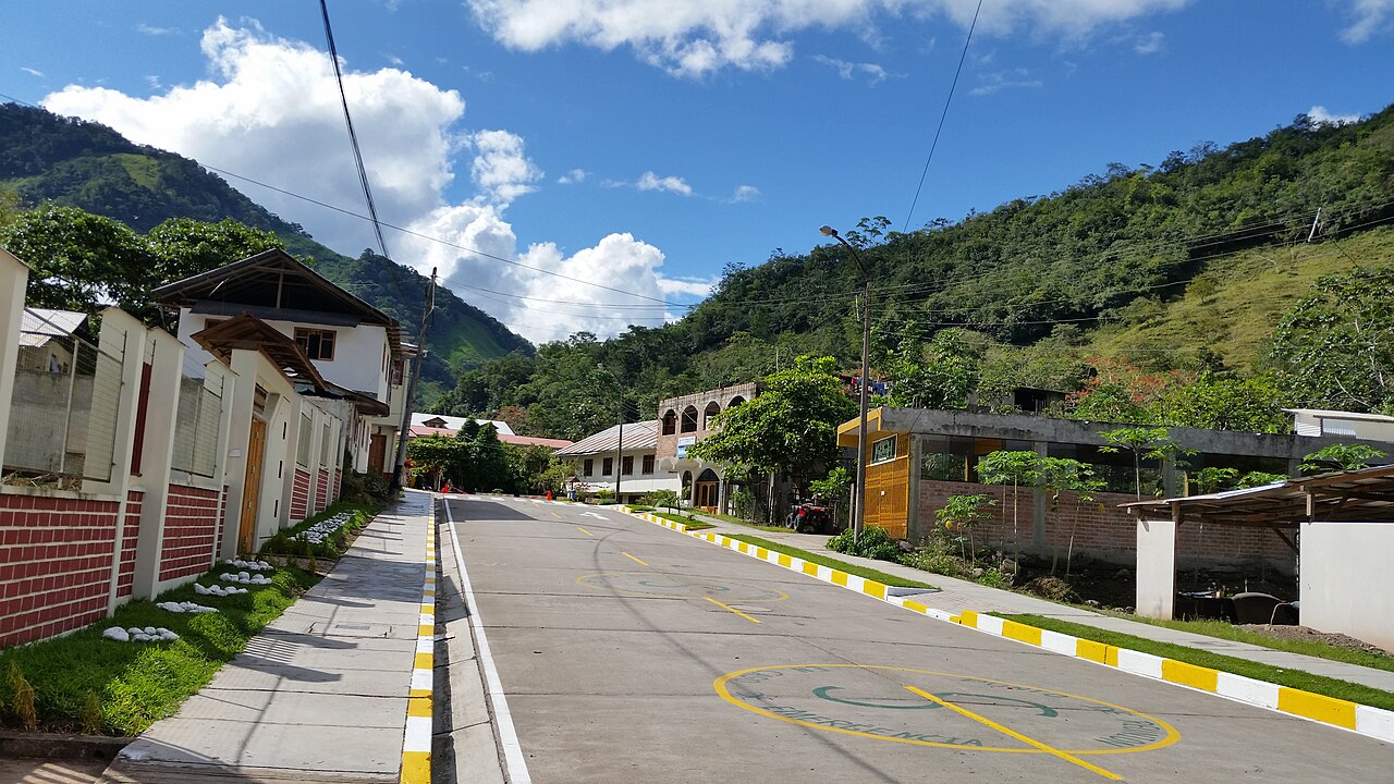 Foto de Casco austroalemán de Pozuzo (5)