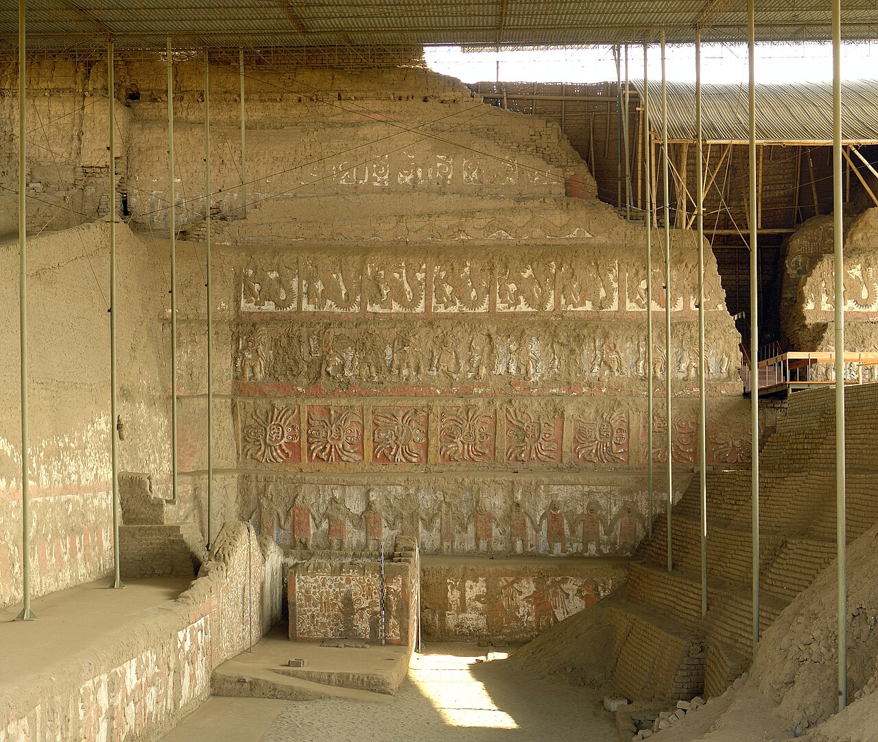 Foto de Huaca de la Luna (3)