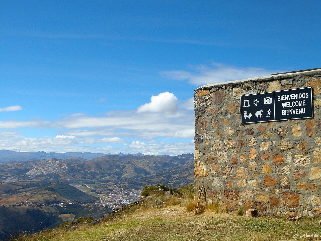 Foto de Marcahuamachuco (4)