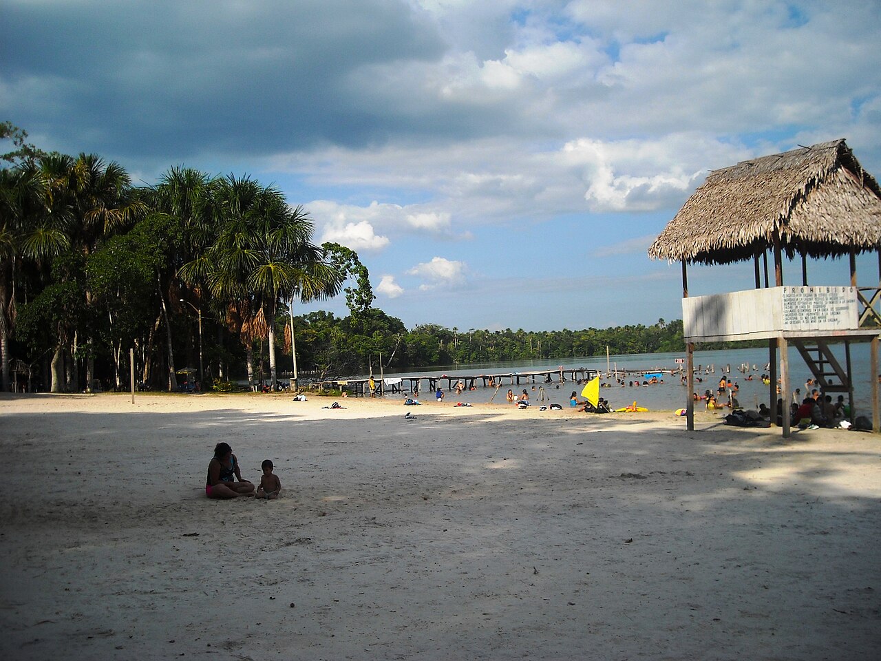 Photo of Laguna de Quistococha (3)
