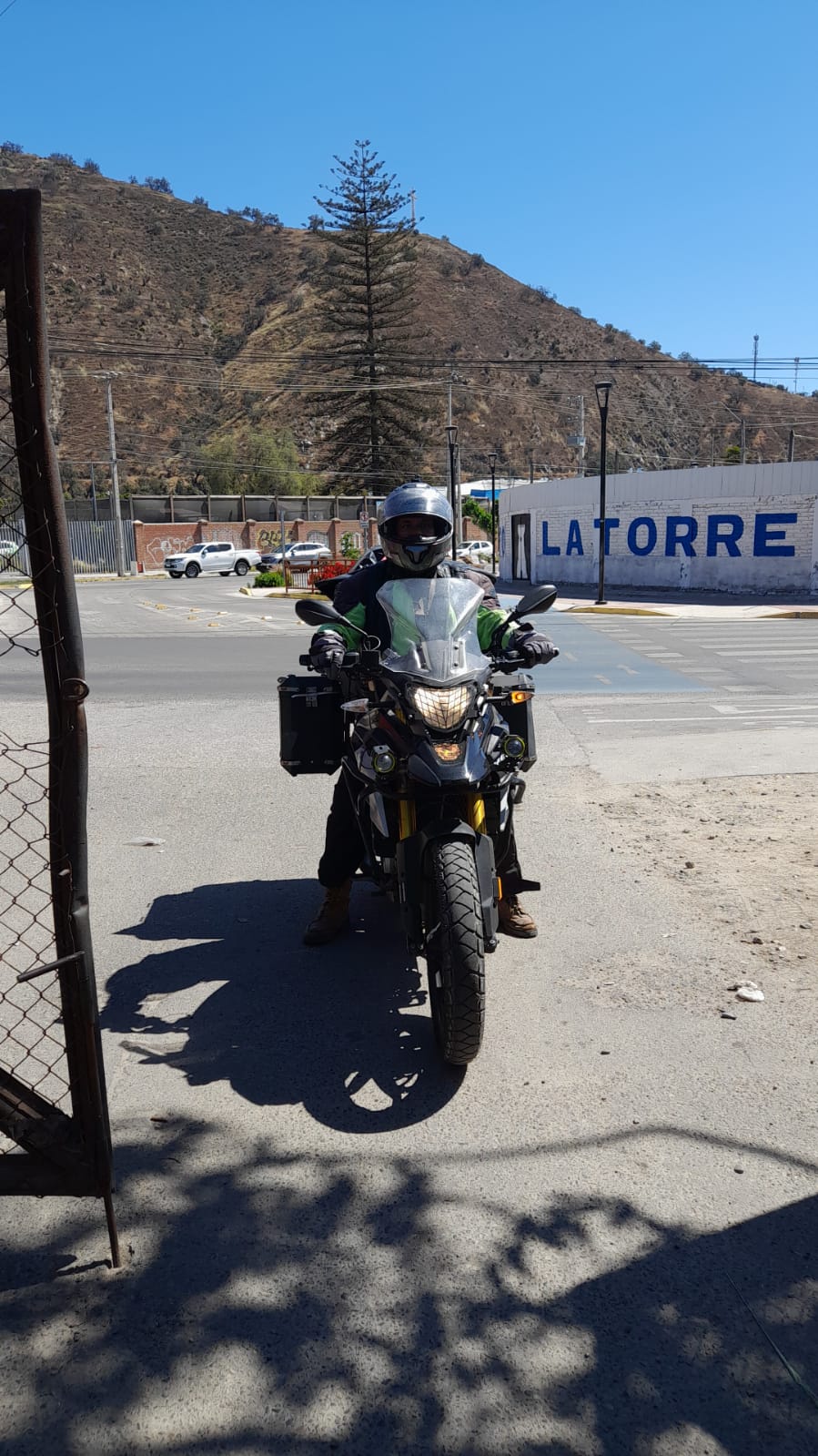 Foto de Posta del viajero en moto de La Calera (4)