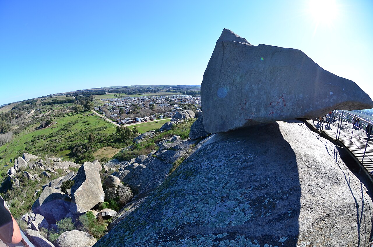 Piedra Movediza