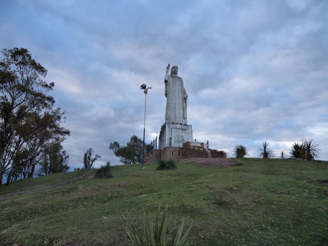Cristo Bendicente del Cerro San Javier