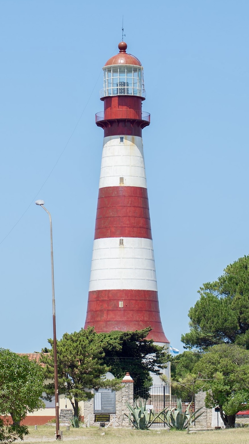 Faro Punta Mogotes