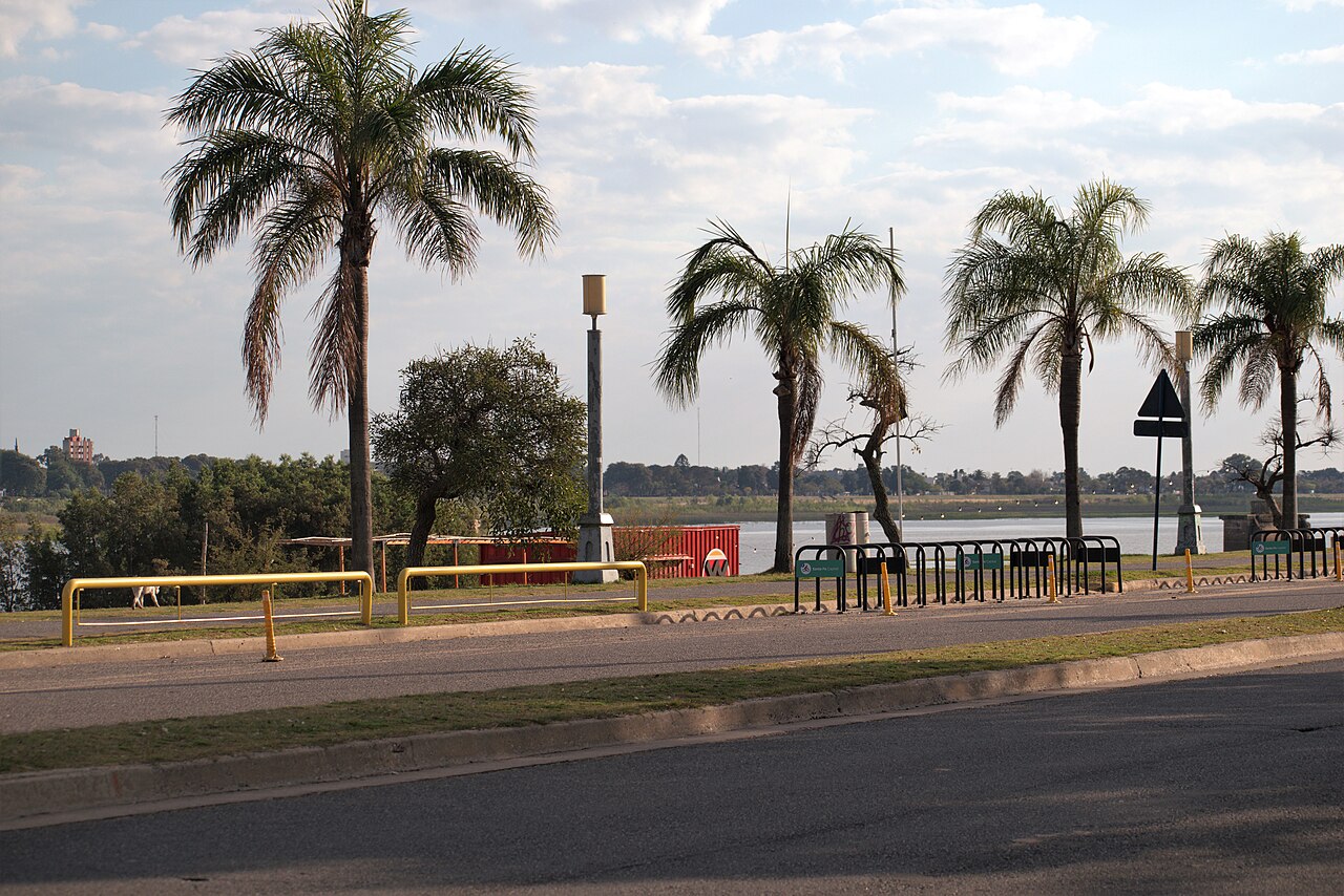 Costanera y Laguna Setúbal
