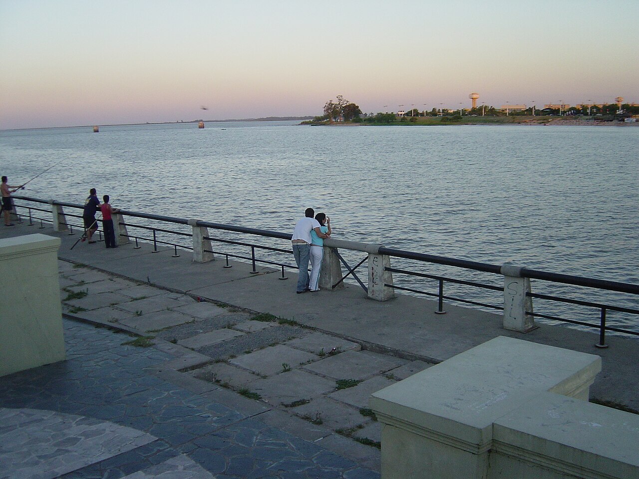 Foto de Costanera y Laguna Setúbal (5)