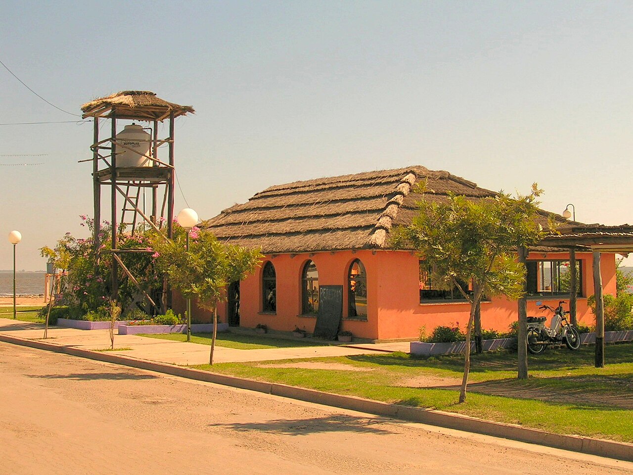 Foto de Costanera de Miramar de Ansenuza (5)