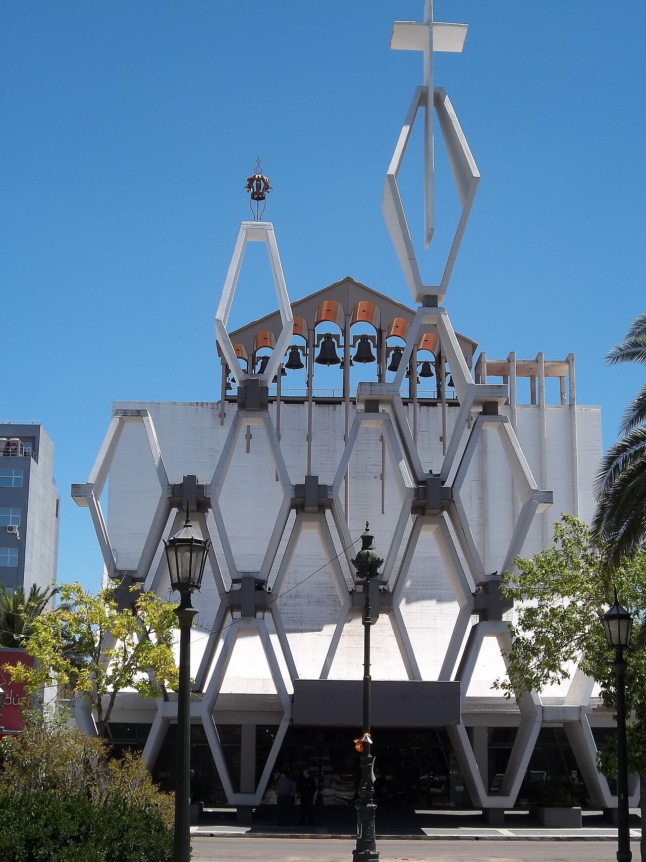 Plaza San Martín y catedral de Santa Rosa