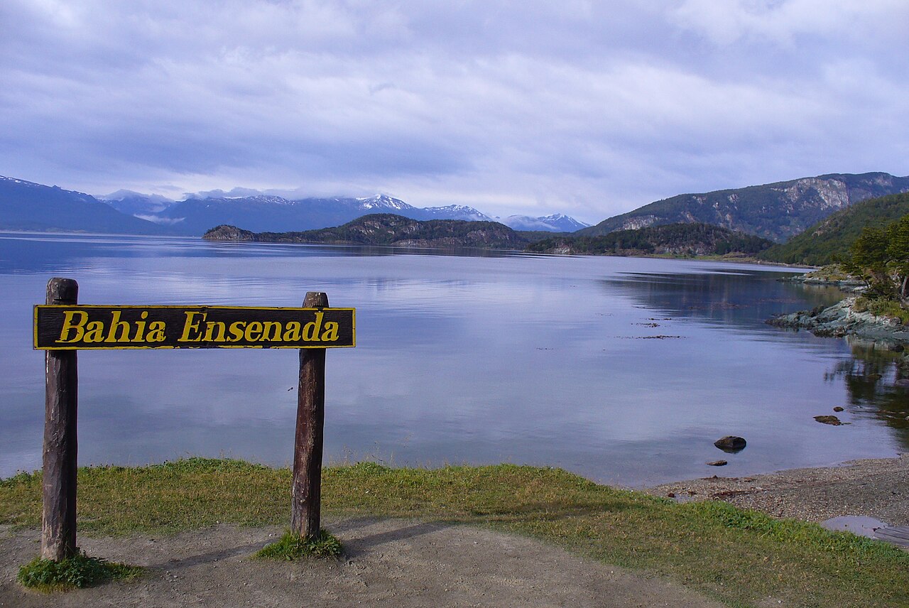 Foto de Bahía Ensenada Zaratiegui (3)