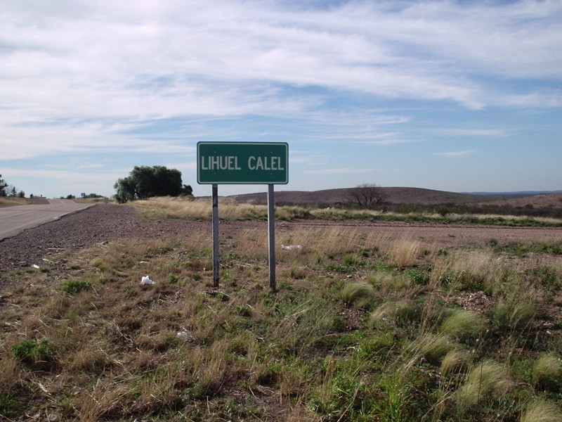 Foto de RN152: General Acha → Puelches por el Valle Argentino y Lihué Calel (4)