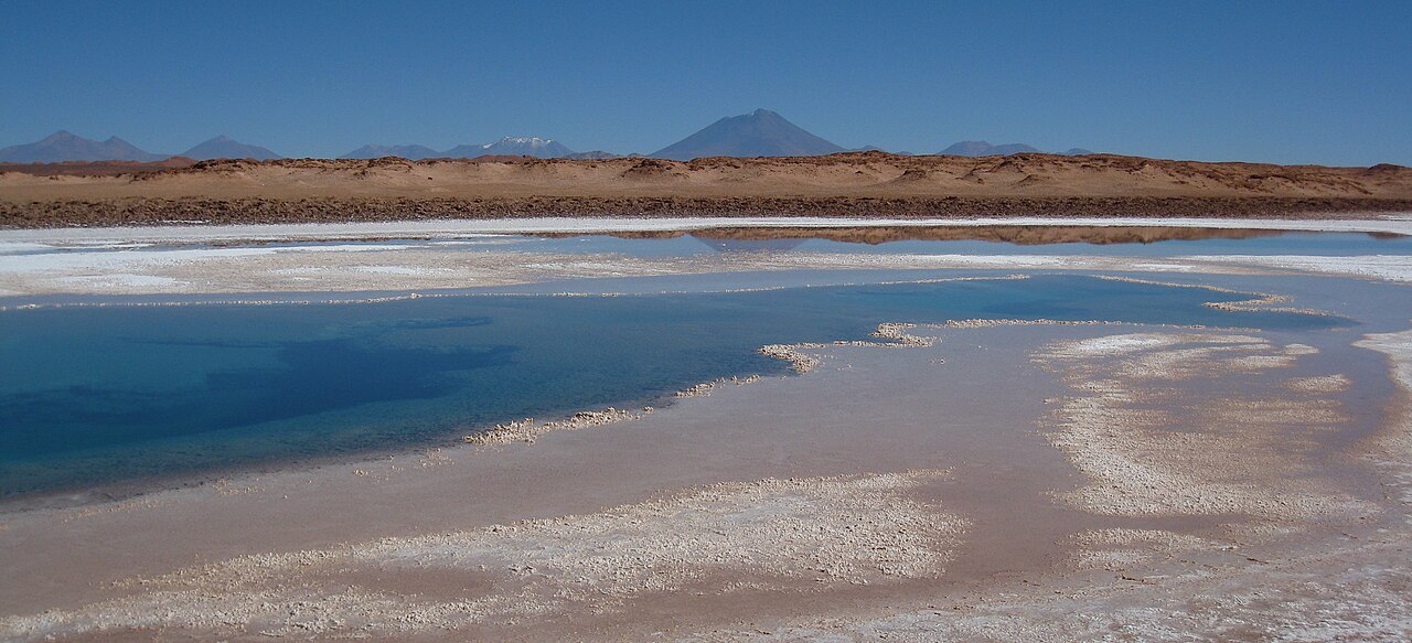 Foto de Ojos de Mar de Tolar Grande (4)