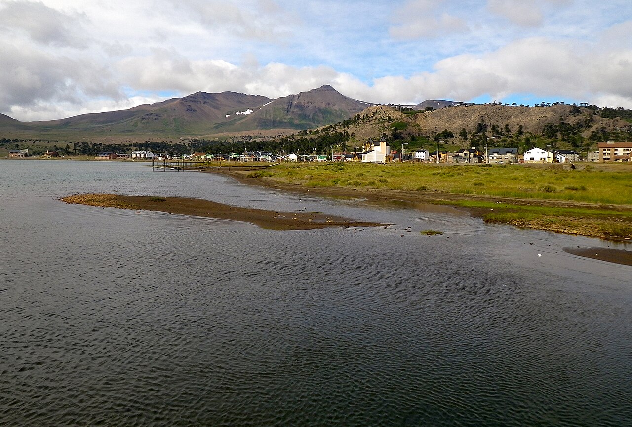 Lago Caviahue
