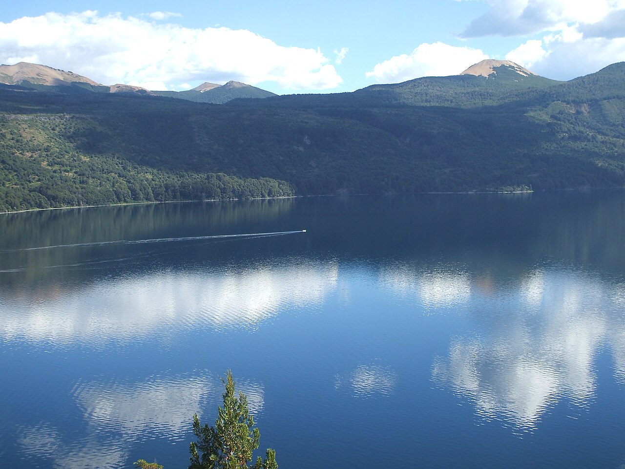 Foto de Lago Lolog (4)