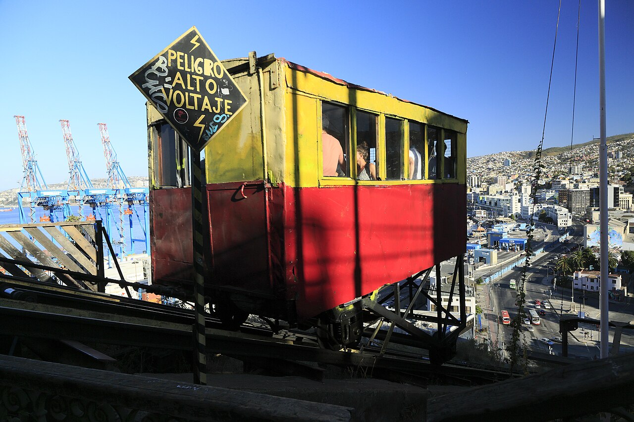 Foto de Paseo 21 de Mayo y Ascensor Artillería (4)