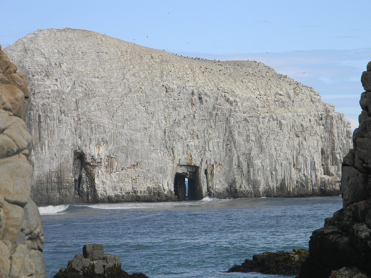 Piedra de la Iglesia de Constitución
