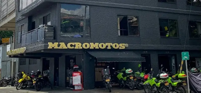 Macromotos